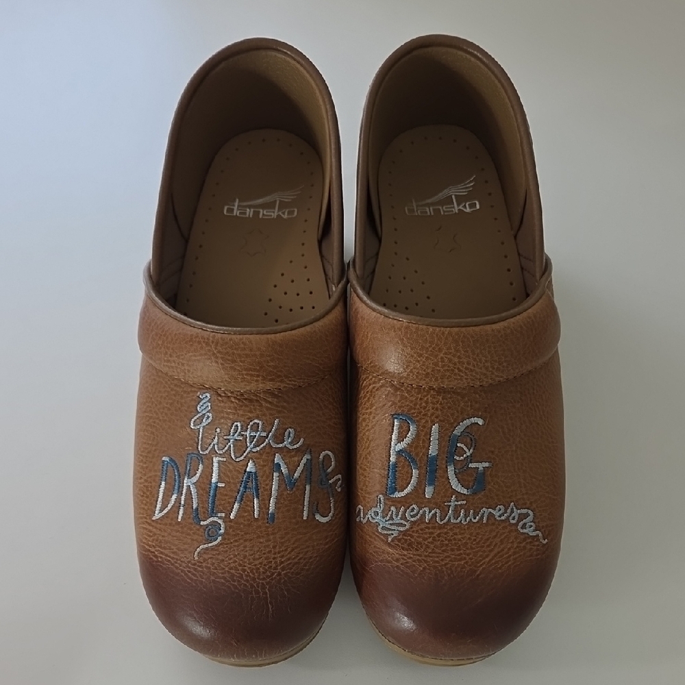 Dansko Little Dreams Big Adventures Clogs Size 8 - Picture 2 of 12